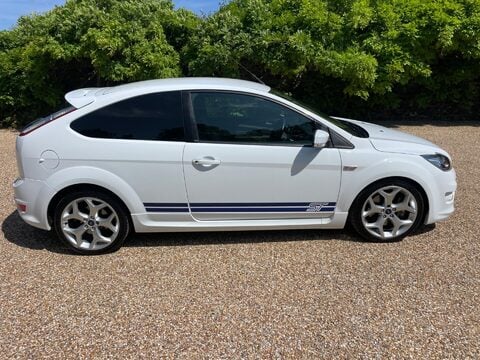 Ford Focus 2.5 SIV ST-3 3dr 21