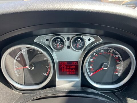 Ford Focus 2.5 SIV ST-3 3dr 49
