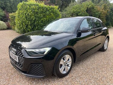 Audi A1 1.0 TFSI 30 Technik Sportback S Tronic Euro 6 (s/s) 5dr 4