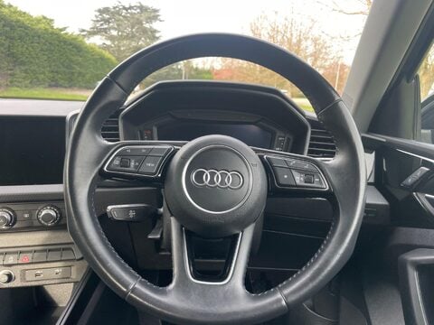 Audi A1 1.0 TFSI 30 Technik Sportback S Tronic Euro 6 (s/s) 5dr 36