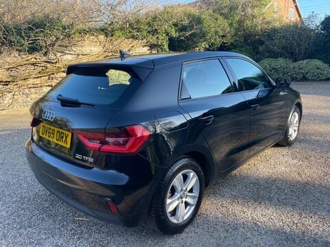 Audi A1 1.0 TFSI 30 Technik Sportback S Tronic Euro 6 (s/s) 5dr 7