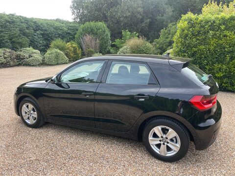 Audi A1 1.0 TFSI 30 Technik Sportback S Tronic Euro 6 (s/s) 5dr 8