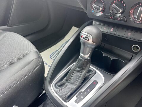 Audi A1 1.4 TFSI Sport S Tronic Euro 5 (s/s) 3dr 28