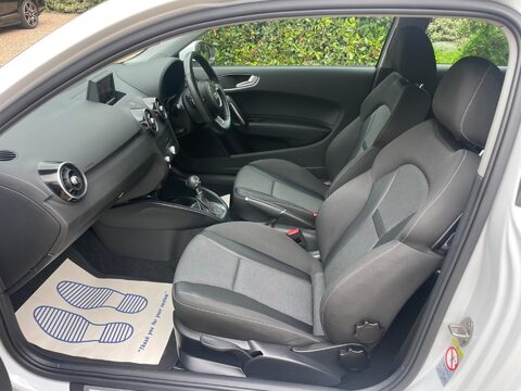 Audi A1 1.4 TFSI Sport S Tronic Euro 5 (s/s) 3dr 49