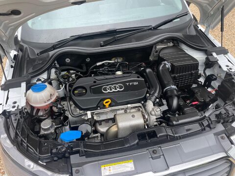 Audi A1 1.4 TFSI Sport S Tronic Euro 5 (s/s) 3dr 62