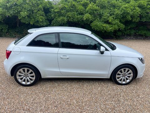 Audi A1 1.4 TFSI Sport S Tronic Euro 5 (s/s) 3dr 18