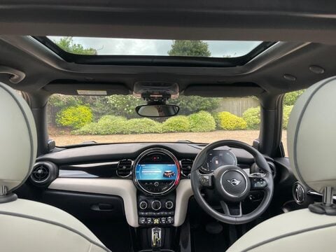 Mini Hatch Cooper SE 32.6kWh Level 3 Auto 3dr 61