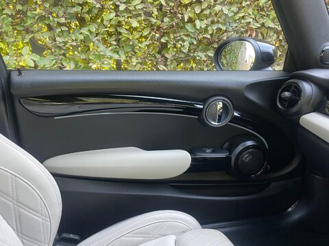 Mini Hatch Cooper SE 32.6kWh Level 3 Auto 3dr 31
