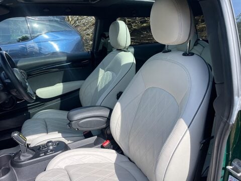 Mini Hatch Cooper SE 32.6kWh Level 3 Auto 3dr 21