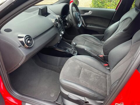 Audi A1 1.4 TFSI CoD Black Edition Sportback Euro 6 (s/s) 5dr 52