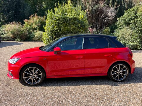 Audi A1 1.4 TFSI CoD Black Edition Sportback 5dr Petrol Manual Euro 6 (s/s) (150 ps 9