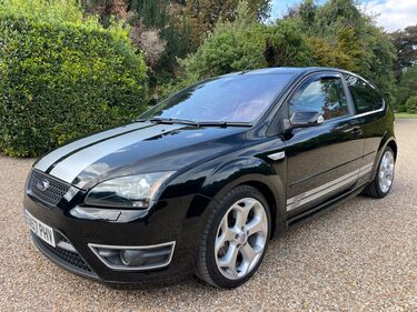 Ford Focus 2.5 SIV ST-500 3dr 4