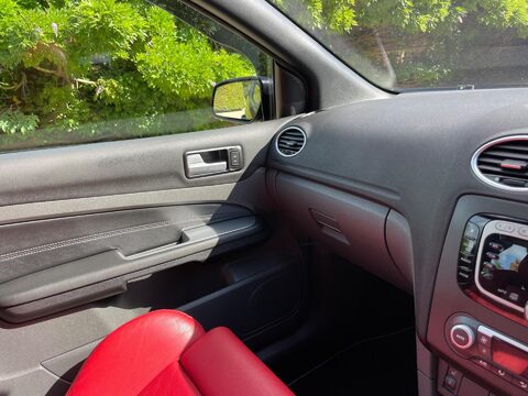 Ford Focus 2.5 SIV ST-500 3dr 33
