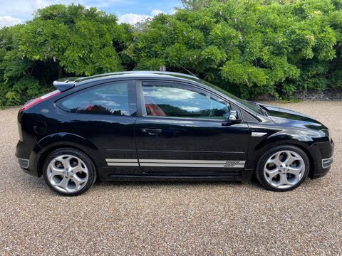 Ford Focus 2.5 SIV ST-500 3dr 19