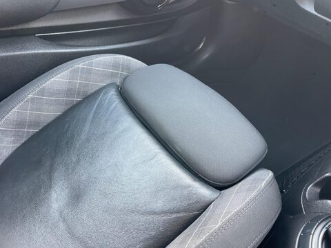 Mini Hatch 1.5 Cooper Hatchback 3dr Petrol Auto Euro 6 (s/s) (136 ps) 35