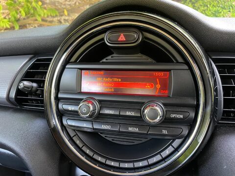 Mini Hatch 1.5 Cooper Hatchback 3dr Petrol Auto Euro 6 (s/s) (136 ps) 43