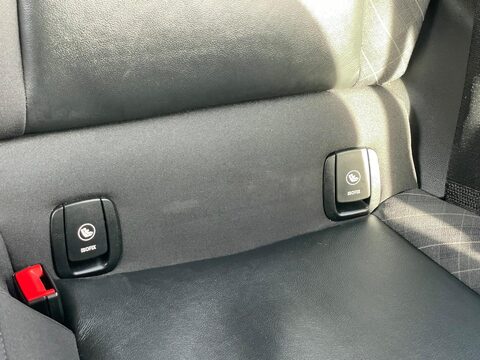 Mini Hatch 1.5 Cooper Hatchback 3dr Petrol Auto Euro 6 (s/s) (136 ps) 69