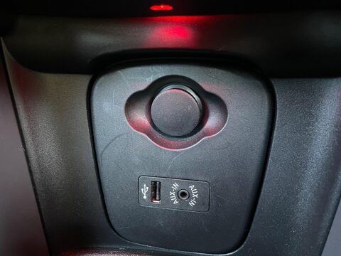 Mini Hatch 1.5 Cooper Hatchback 3dr Petrol Auto Euro 6 (s/s) (136 ps) 39