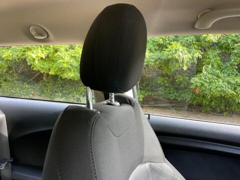 Mini Hatch 1.5 Cooper Hatchback 3dr Petrol Auto Euro 6 (s/s) (136 ps) 30