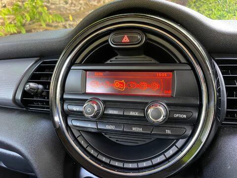 Mini Hatch 1.5 Cooper Hatchback 3dr Petrol Auto Euro 6 (s/s) (136 ps) 42