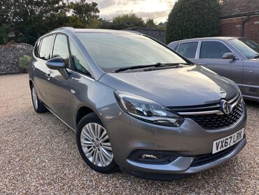 Vauxhall Zafira 1.6 CDTi ecoTEC Tech Line Nav MPV 5dr Diesel Manual Euro 6 (s/s) (134 ps)
