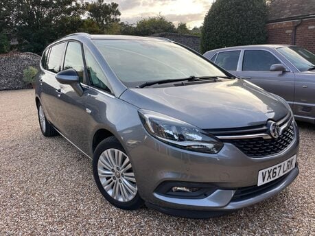 Vauxhall Zafira 1.6 CDTi ecoTEC Tech Line Nav MPV 5dr Diesel Manual Euro 6 (s/s) (134 ps)