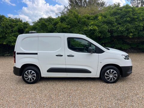 Toyota Proace City 1.5 BlueHDi Active Short Panel Van SWB Euro 6 5dr 21