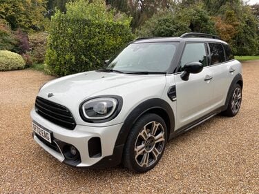 Mini Countryman 1.5 Cooper Exclusive SUV 5dr Petrol Steptronic Euro 6 (s/s) (136 ps) 3