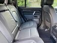 Land Rover Defender 3.0 D300 MHEV X-Dynamic HSE SUV 5dr Diesel Auto 4WD Euro 6 (s/s) (300 ps) 44
