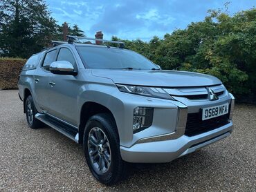 Mitsubishi L200 2.2 DI-D DC Warrior Pickup Double Cab 4dr Diesel Manual 4WD Euro 6 (s/s) (1