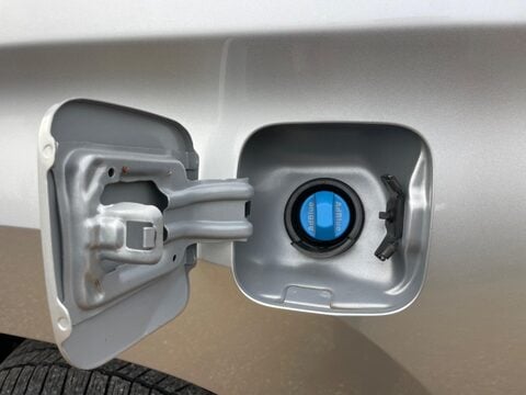 Mitsubishi L200 2.2 DI-D DC Warrior Pickup Double Cab 4dr Diesel Manual 4WD Euro 6 (s/s) (1 6