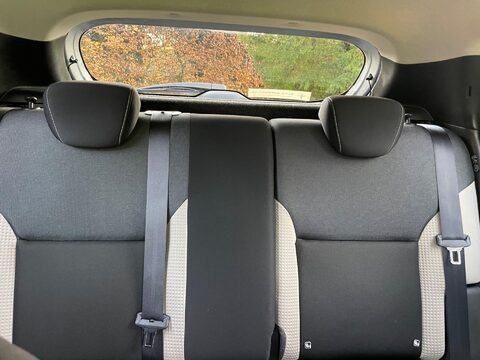 Nissan MICRA 1.0 IG-T Tekna Hatchback 5dr Petrol Manual Euro 6 (s/s) (100 ps) 31