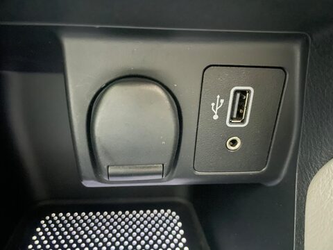 Nissan MICRA 1.0 IG-T Tekna Hatchback 5dr Petrol Manual Euro 6 (s/s) (100 ps) 32