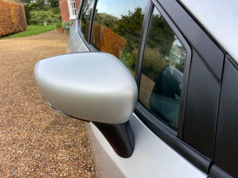 Nissan MICRA 1.0 IG-T Tekna Hatchback 5dr Petrol Manual Euro 6 (s/s) (100 ps) 51