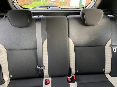 Nissan MICRA 1.0 IG-T Tekna Hatchback 5dr Petrol Manual Euro 6 (s/s) (100 ps) 25