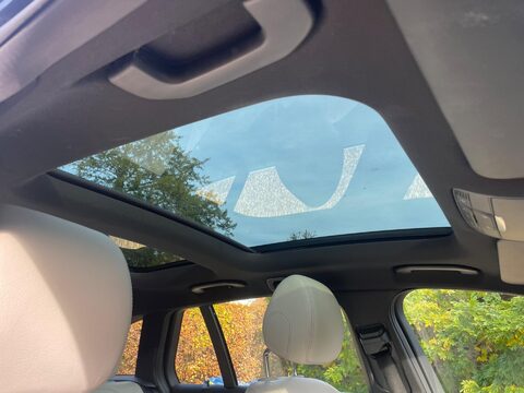 Mercedes-Benz C Class 2.1 C220d AMG Line (Premium) Estate 5dr Diesel G-Tronic+ Euro 6 (s/s) (170 46