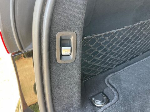 Mercedes-Benz C Class 2.1 C220d AMG Line (Premium) Estate 5dr Diesel G-Tronic+ Euro 6 (s/s) (170 63