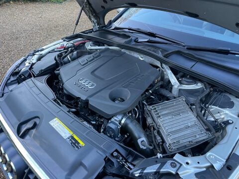 Audi A4 Allroad 3.0 TDI V6 Sport Estate 5dr Diesel S Tronic quattro Euro 6 (s/s) (218 ps) 56
