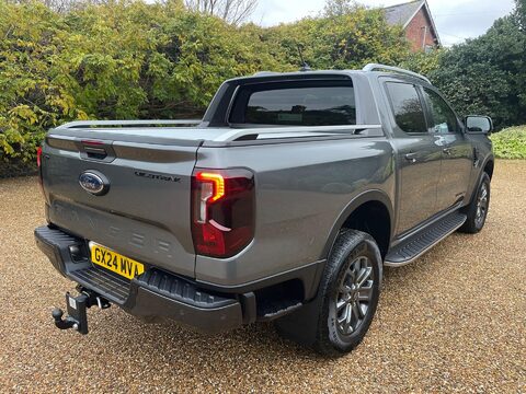 Ford Ranger 2.0 TD EcoBlue Wildtrak Pickup Double Cab 4dr Diesel Auto 4WD Euro 6 (s/s) 18