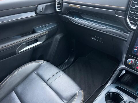 Ford Ranger 2.0 TD EcoBlue Wildtrak Pickup Double Cab 4dr Diesel Auto 4WD Euro 6 (s/s) 40