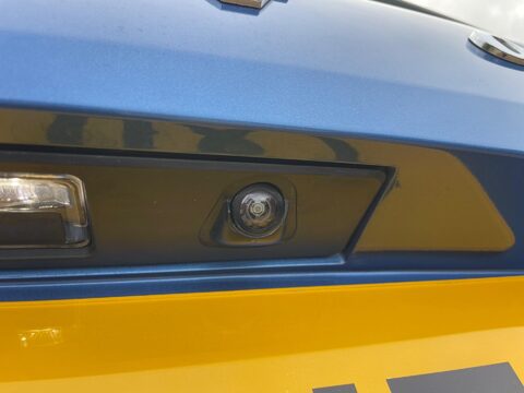 Volvo XC60 2.0 D4 R-Design SUV 5dr Diesel Auto AWD Euro 6 (s/s) (190 ps) 15