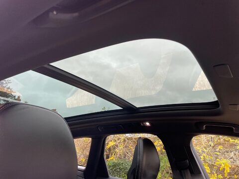 Volvo XC60 2.0 D4 R-Design SUV 5dr Diesel Auto AWD Euro 6 (s/s) (190 ps) 48