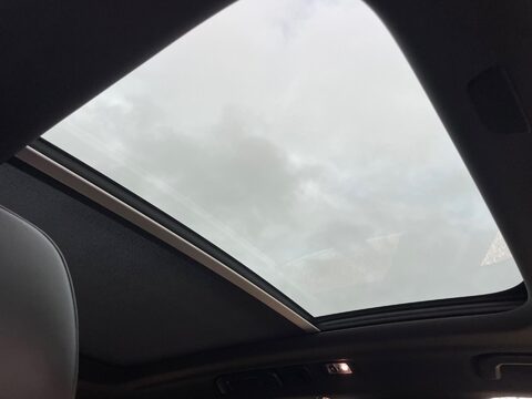 Volvo XC60 2.0 D4 R-Design SUV 5dr Diesel Auto AWD Euro 6 (s/s) (190 ps) 49