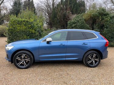 Volvo XC60 2.0 D4 R-Design SUV 5dr Diesel Auto AWD Euro 6 (s/s) (190 ps) 4