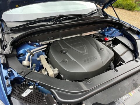 Volvo XC60 2.0 D4 R-Design SUV 5dr Diesel Auto AWD Euro 6 (s/s) (190 ps) 77