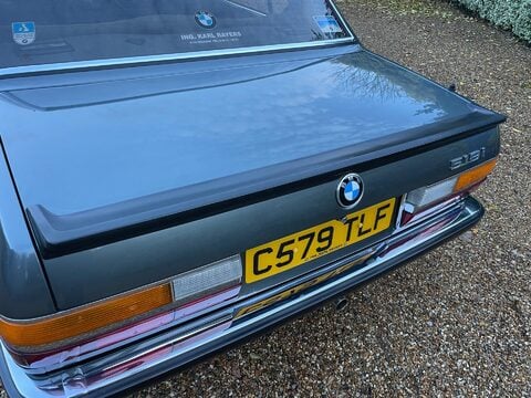 BMW 5 Series E28 518i Saloon 11