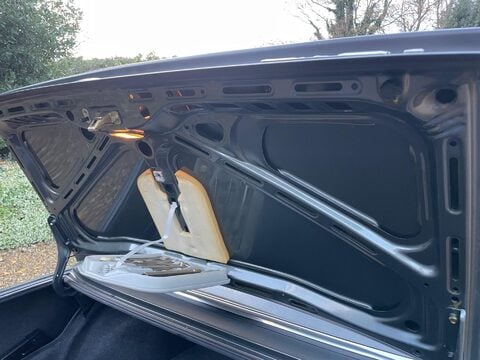 BMW 5 Series E28 518i Saloon 56