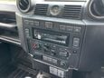 Land Rover Defender 2.4 TDCi Pickup 2dr Diesel Manual 4WD SWB Euro 4 (122 bhp) 41