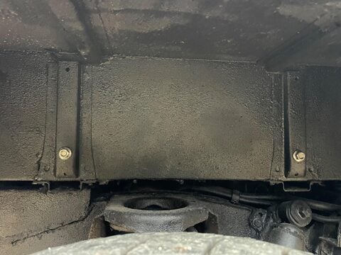 Land Rover Defender 2.4 TDCi Pickup 2dr Diesel Manual 4WD SWB Euro 4 (122 bhp) 60