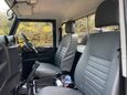 Land Rover Defender 2.4 TDCi Pickup 2dr Diesel Manual 4WD SWB Euro 4 (122 bhp) 51